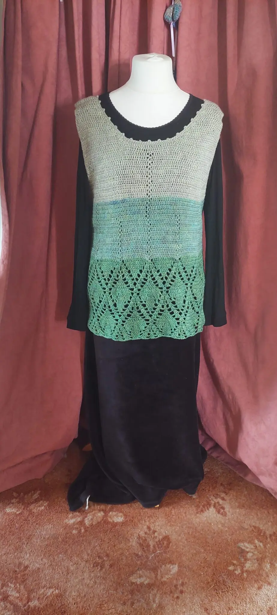 Secret Garden top