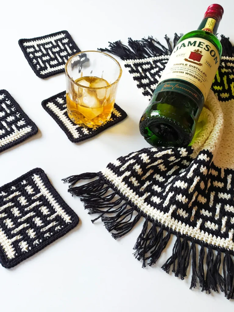 Brickroad Table Set - Image 2