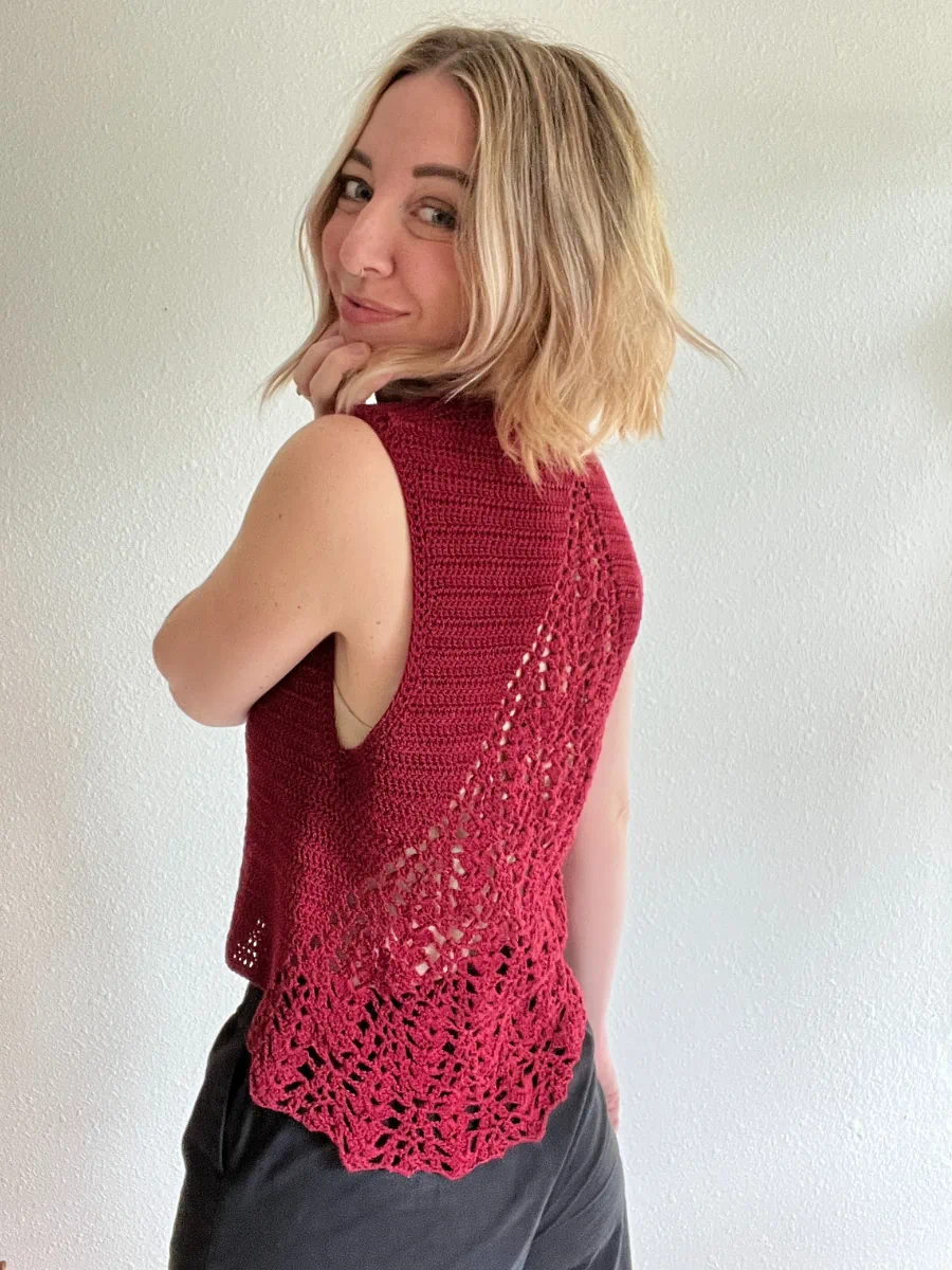 Sweet Summer Vest by Sara Dudek – image 4