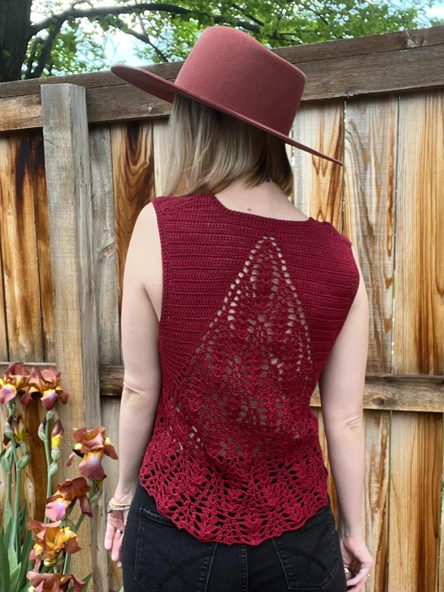 Sweet Summer Vest by Sara Dudek – image 3