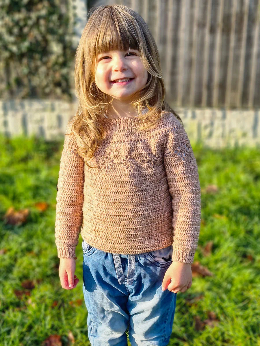 Cande Kids Pullover – image 4
